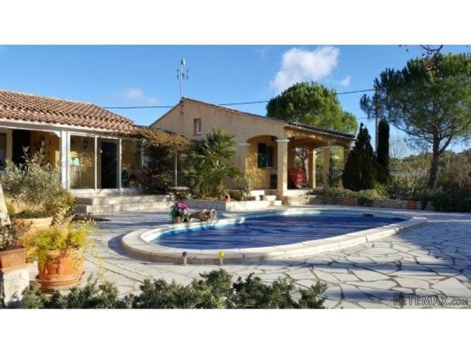 Very Nice Traditional Single Storey..