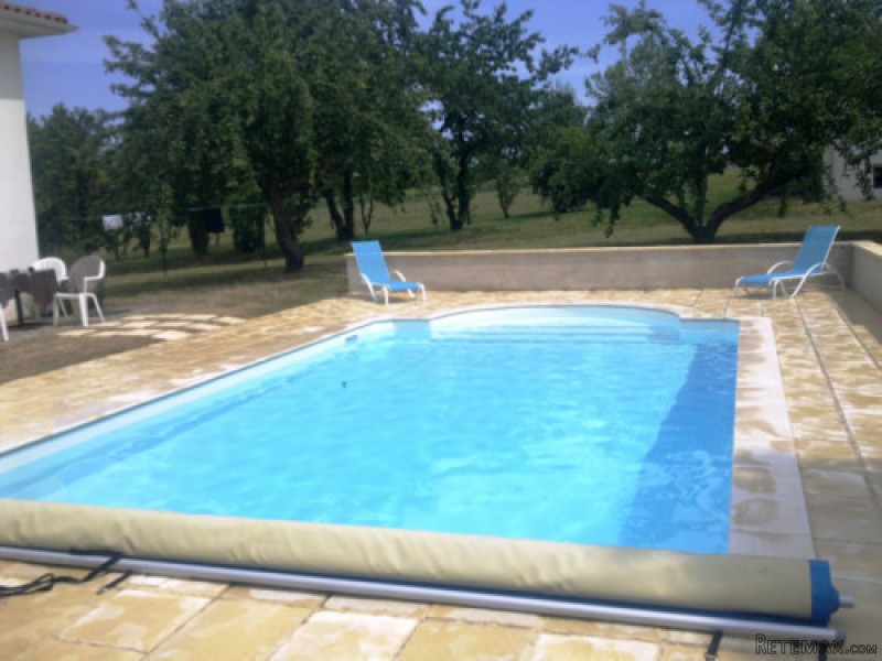 Situated On The Edge Of A Bustling Lot..