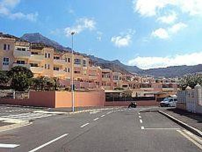 Apartment For Sale in El Madroñal..