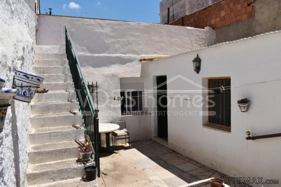 EXCLUSIVE TO VOSS HOMES - A mostly renovated, habitable, 2.. - 11