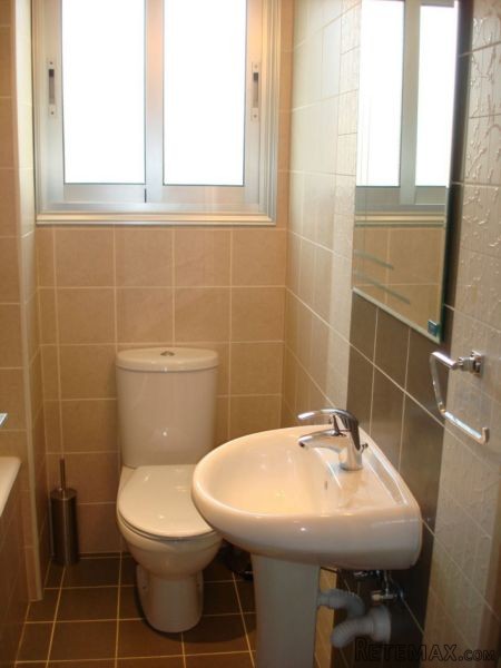 Excellent location 2 bedroom near.. - 2