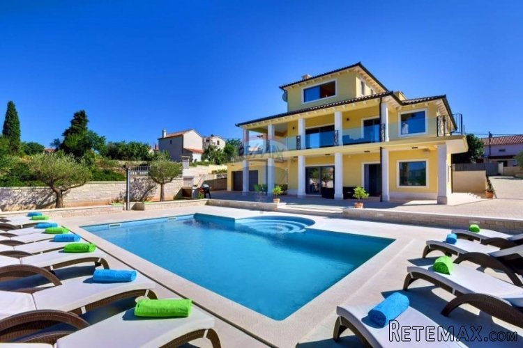 Istra, veličanstvena villa na istočnoj obali