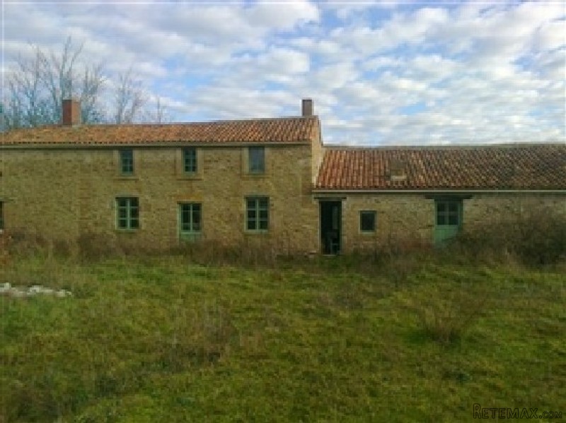 Large Country House to Renovate