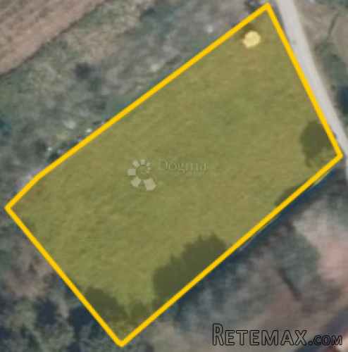 Prodaje se poljoprivredno zemljište s panoramskim pogledom - 3