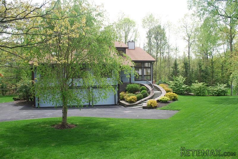 4 bedroom House For Sale: 80 Kelly Rd.. - 2