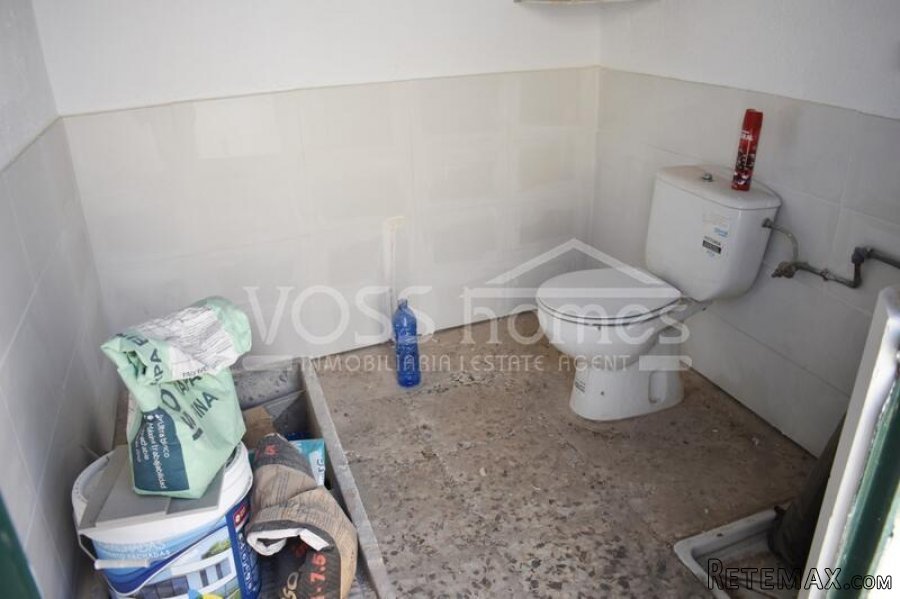EXCLUSIVE TO VOSS HOMES - A mostly renovated, habitable, 2.. - 16