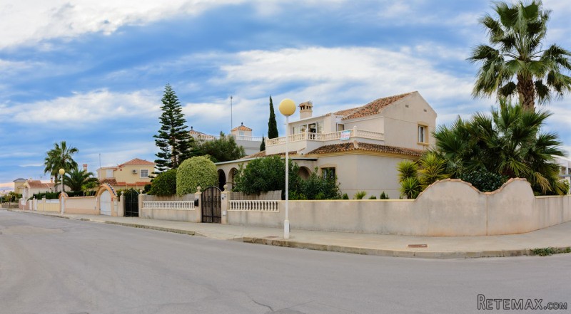 3 Bedrooms - Villa - Alicante - For Sale - 2
