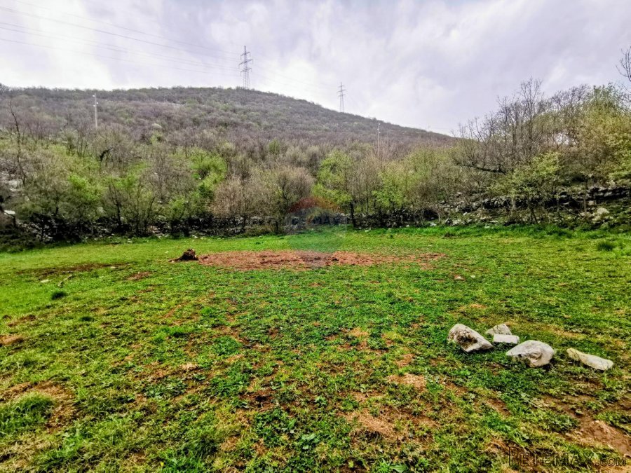 Bakar, Škrljevo, zemljište veličine 8096m2, cca 2500m2 građe - 7