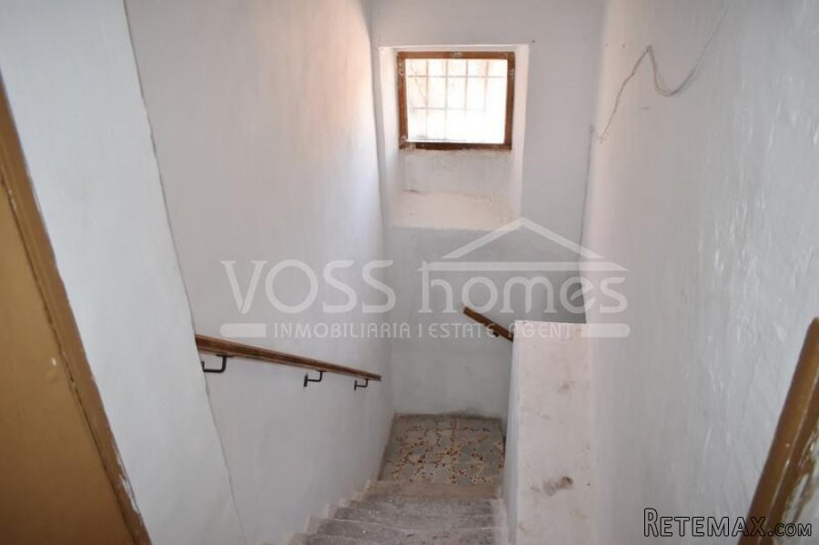 EXCLUSIVE TO VOSS HOMES - A mostly renovated, habitable, 2.. - 17