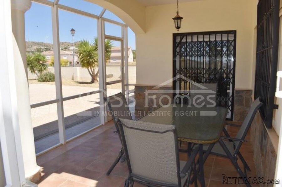 NEW & EXCLUSIVE TO VOSS HOMES - A beautifully presented &.. - 17