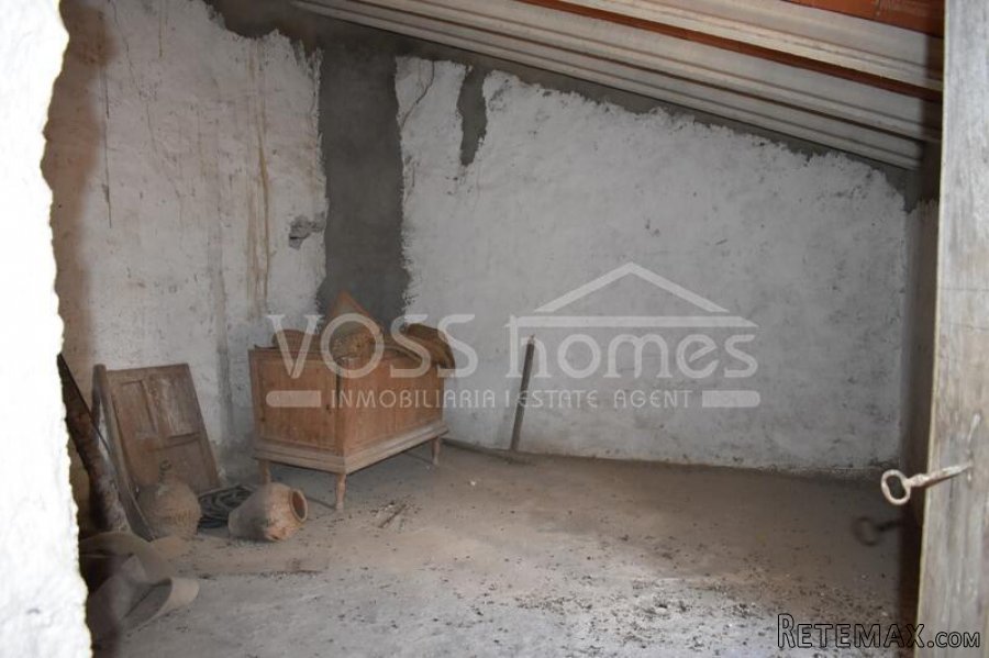 NEW TO VOSS HOMES - An amazing bargain. A 2 storey.. - 17