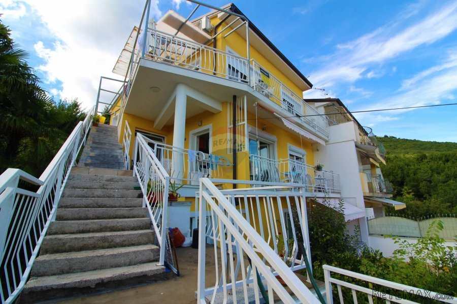 OPATIJA- kuća s 5 apartmana, otvoren pogled na more, garaža,