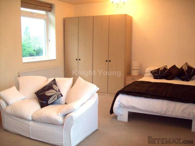 33 Greystoke Court Hanger Lane Ealing..