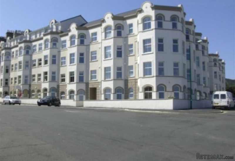 Apartment 42, Queens Pier Apartments..