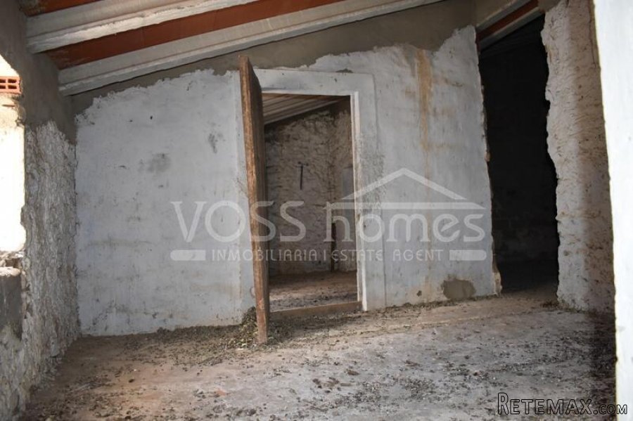 NEW TO VOSS HOMES - An amazing bargain. A 2 storey.. - 19