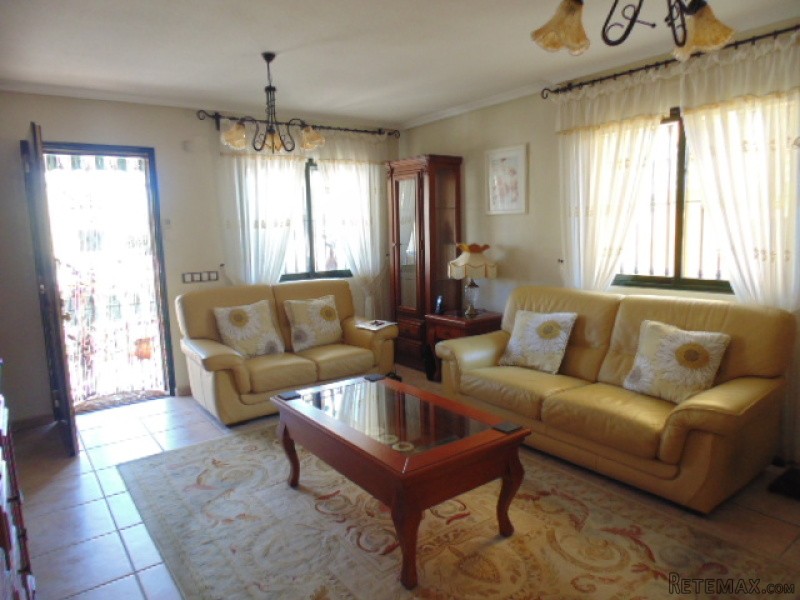 3 Bedrooms - Villa - Alicante - For Sale - 2
