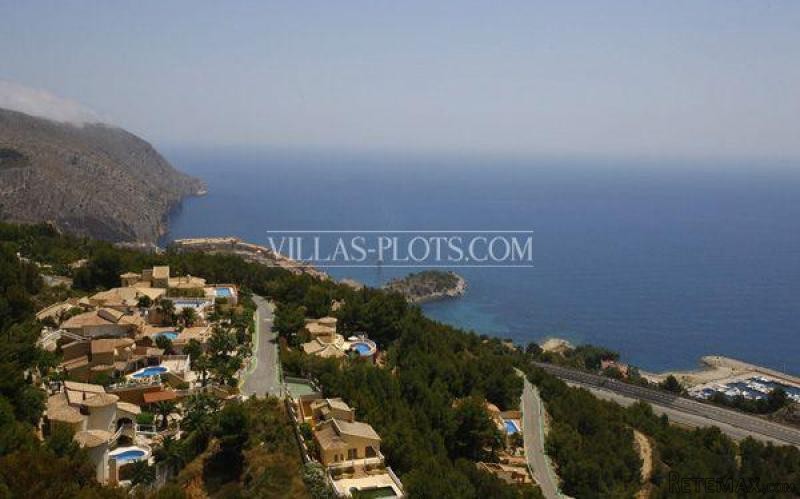 4 Bedroom Apartment In Altea