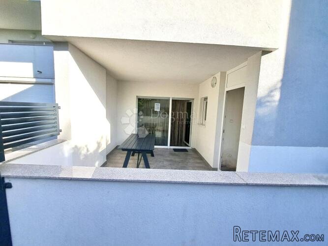 Impresivni stan s dvije terase, jacuzzijem i parkirnim mjest - 3