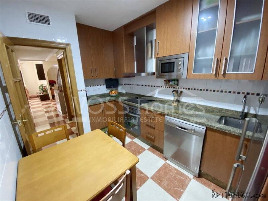 NEW LISTING TO VOSS HOMES - A spacious four storey 3 bed, 3.. - 6