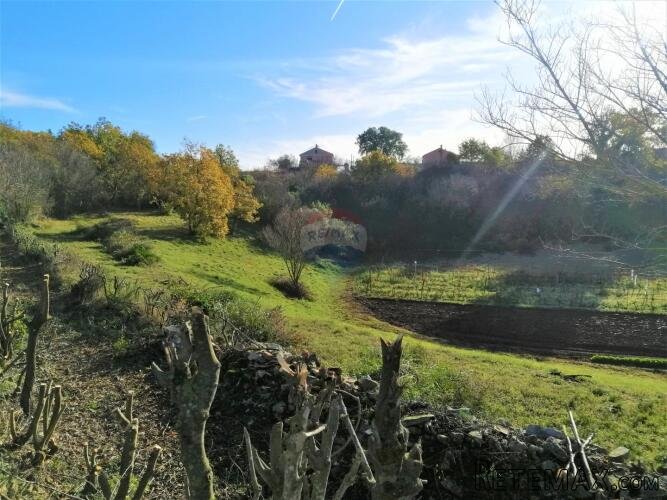 ISTRA, LOBORIKA, građevinsko zemljište