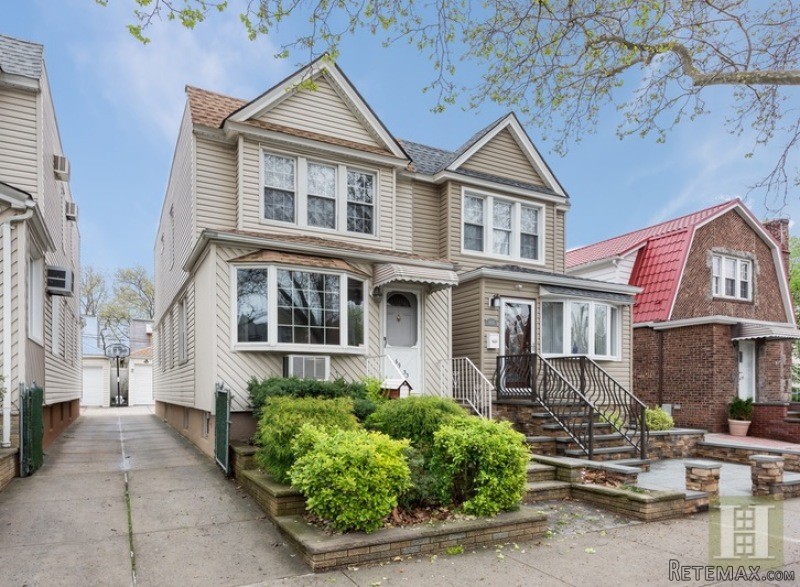 3 bedroom Town House For Sale: 6933..