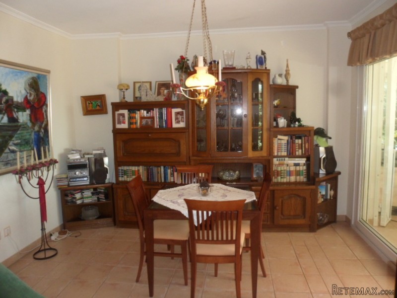 2 bedroom, 2 bathroom Apartment - 2