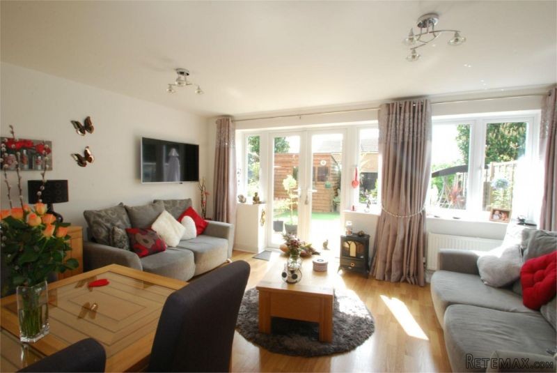 3 Bedroom Town House - 2