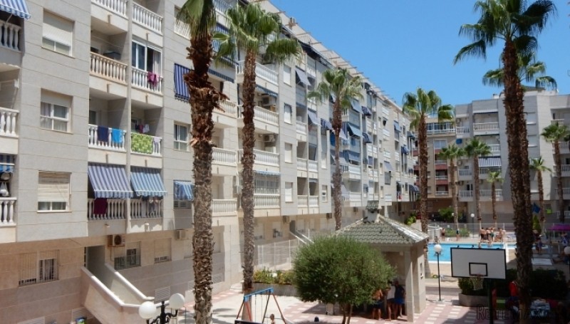 Resale · Apartment · Spain · Costa Bl..