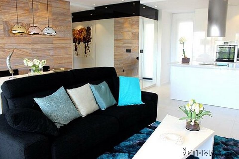 * FULLY FURNISHED BEACH APARTMENT - 2