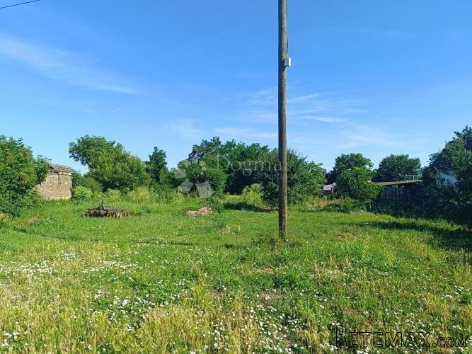 Zemljište 1.309 m² u Branjinom Vrhu – idealno za kuću ili po - 3