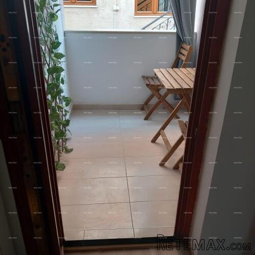Prodaje se kuća sa 3 apartmana i dvorištem, blizu Pule. P.. - 4