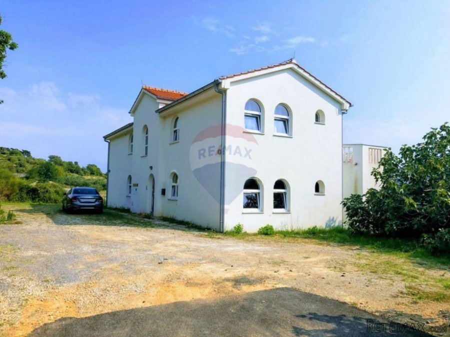 BAŠKA-JURANDVOR - prekrasna kuća s pogledom na more - 6