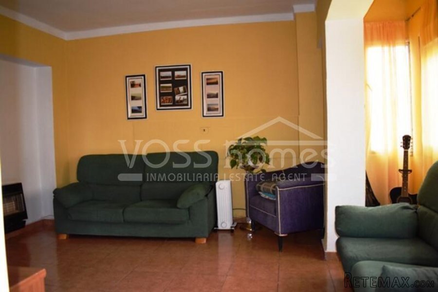 Great location 3 bed, 2 bath apartment of 117m2 walking..