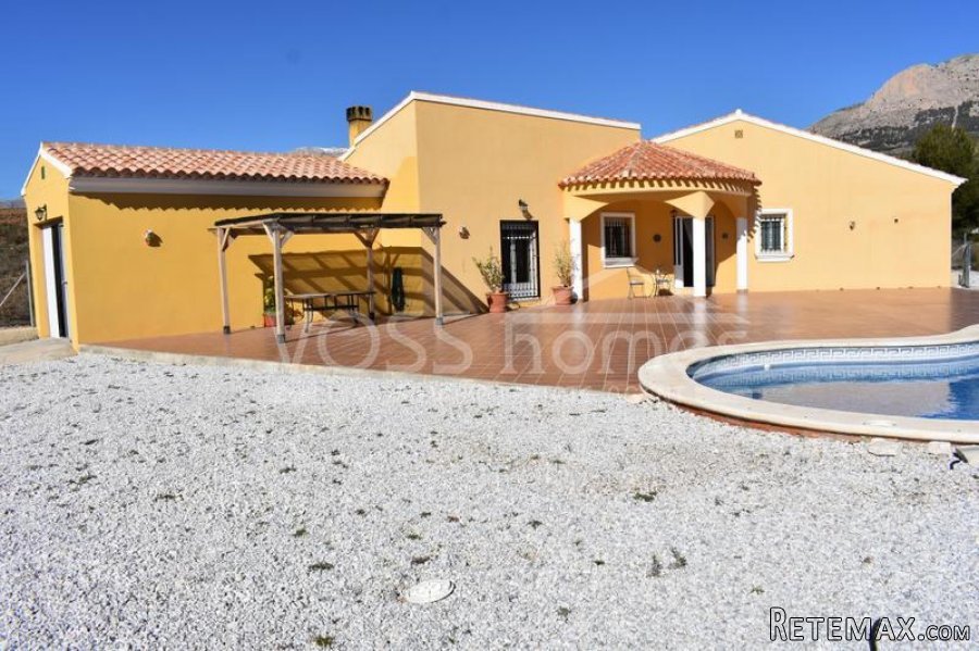 RESERVED/SALE AGREED WITH VOSS HOMES APRIL 2022 very..