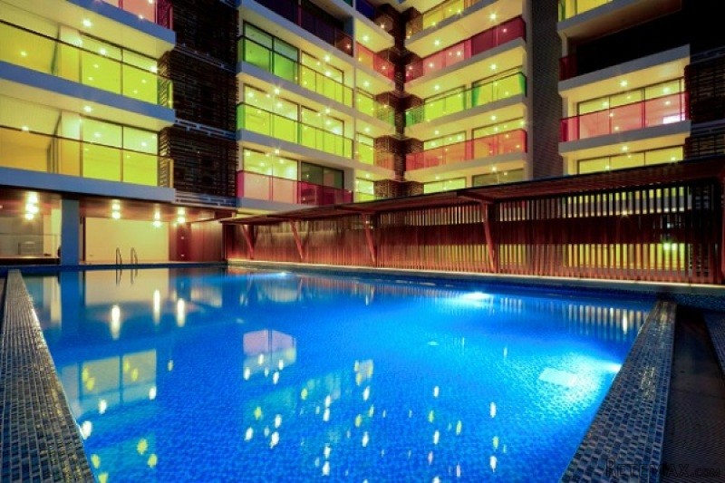 2 Bed Sea View Condo In Town At The..