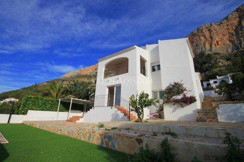 5 Bedroom Villa In Javea