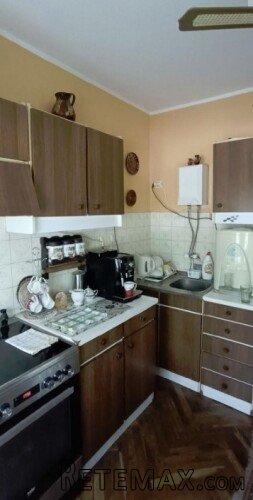 Na prodaju porodična kuća u Vrbasu – čvrsta gradnja sa dušom! - 3
