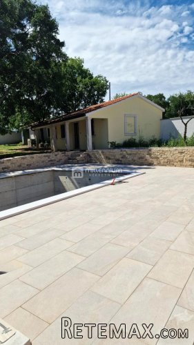 Barban, 110m2, samostojeća kuća s bazenom i velikom o.. - 4