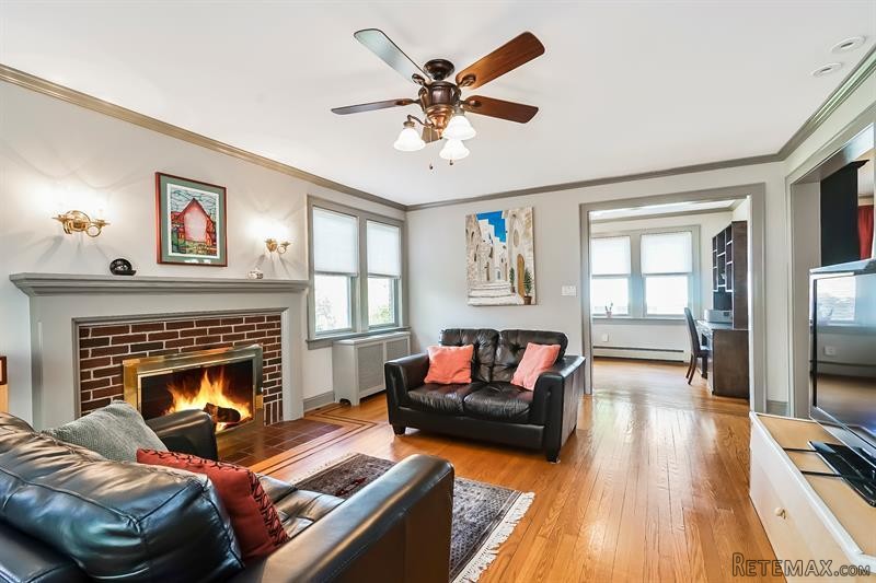 4 bedroom House For Sale: 13 PARKVIEW.. - 2