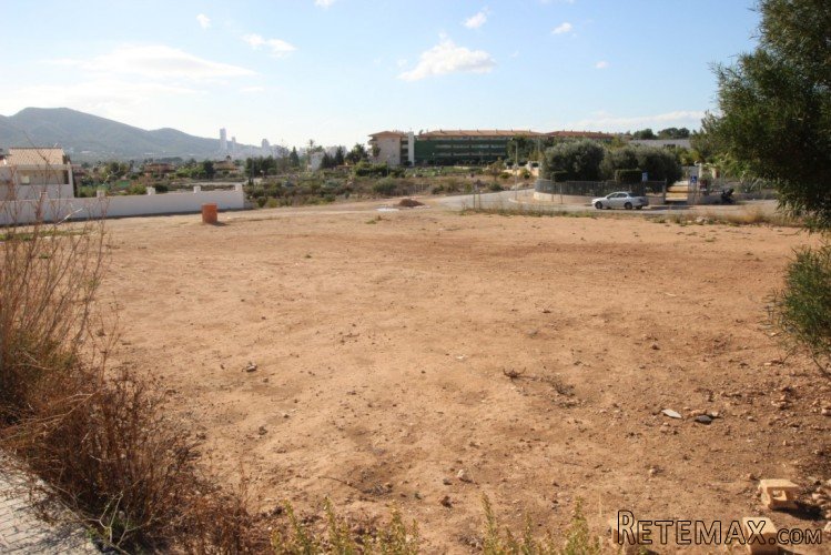 BILDING PLOT, CENTRAL IN ALFAZ!!!! The 502-square meter.. - 2