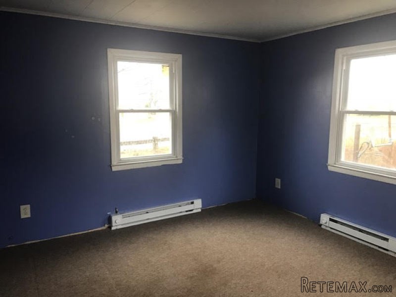 31 Jones Rd Hamden, CT, 06514 New Haven.. - 2