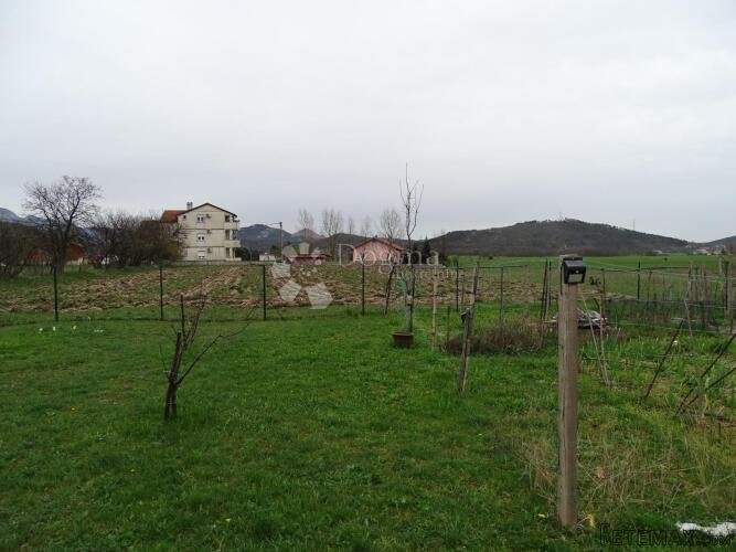 Zemljište za najam - 2