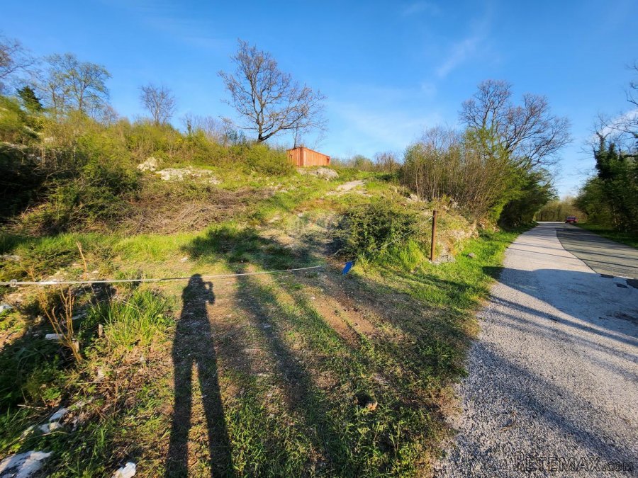 Cernik - Soboli teren poslovno - stambene namjene, cijena ni - 3