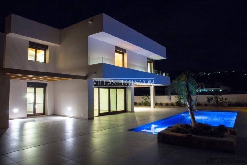 4 Bedroom Villa In Moraira