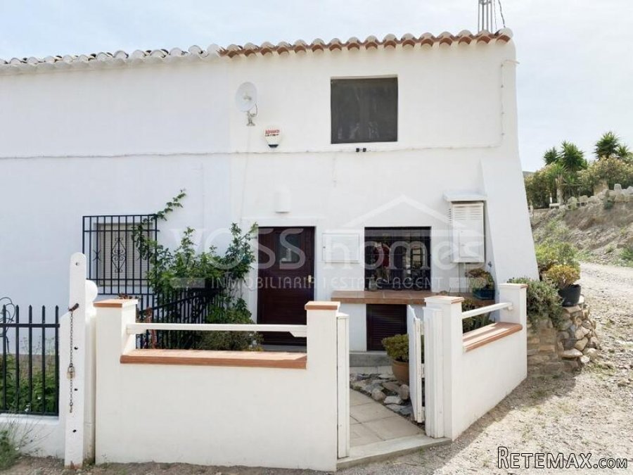 NEW TO VOSS HOMES - An amazingly, deceptively spacious.. - 4