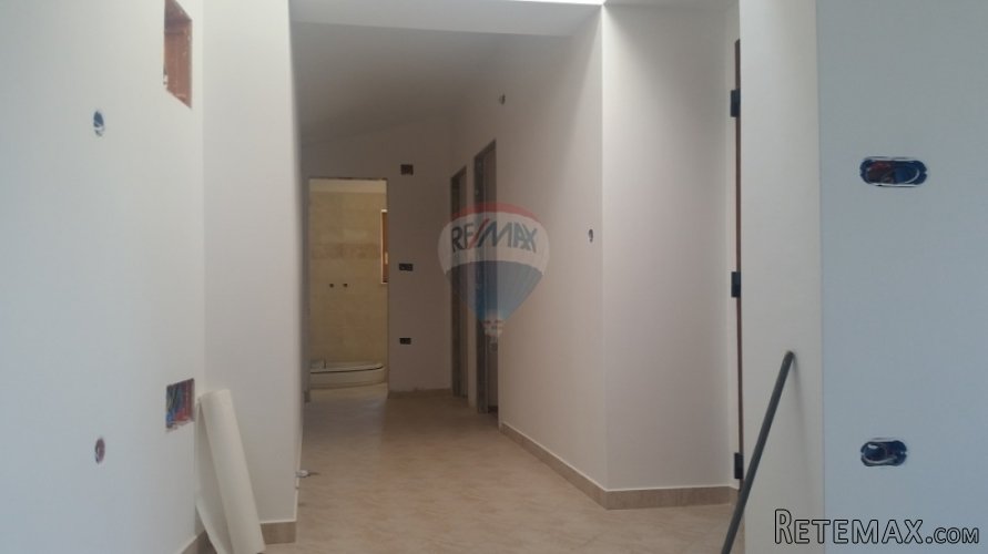 NOVA SAMOSTOJEĆA KUĆA U SRCU ISTRE! - 2