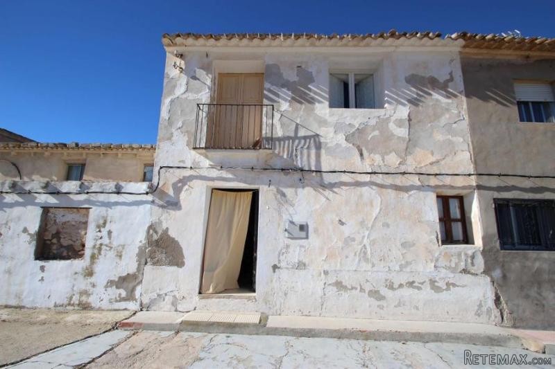 Large Country property (Ref. PV2460)