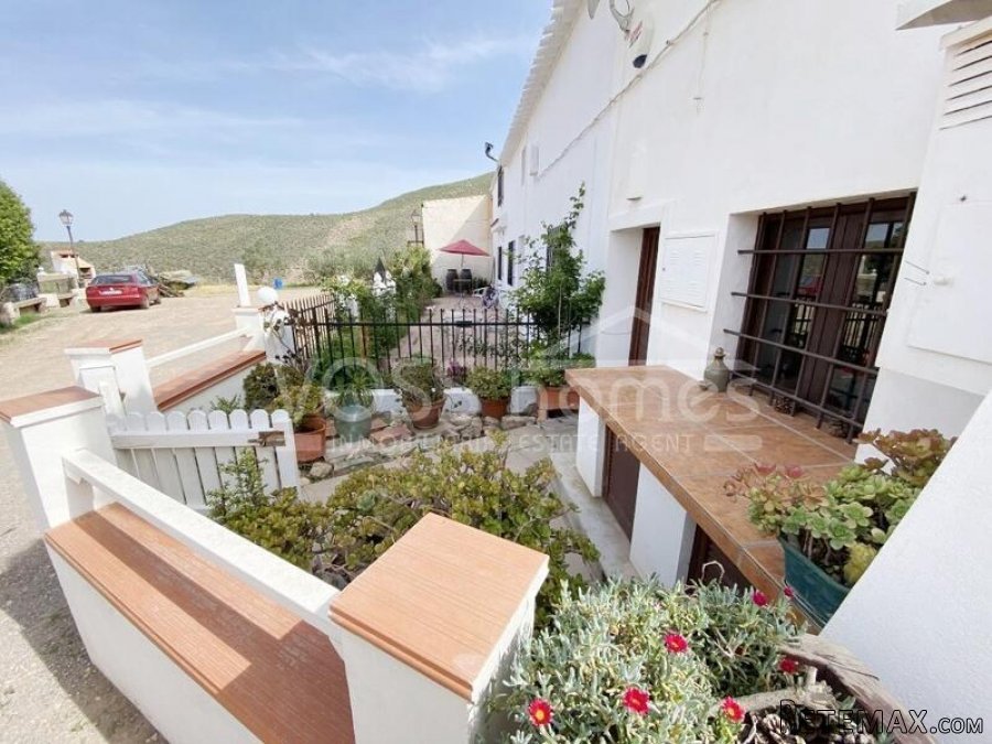 NEW TO VOSS HOMES - An amazingly, deceptively spacious.. - 6