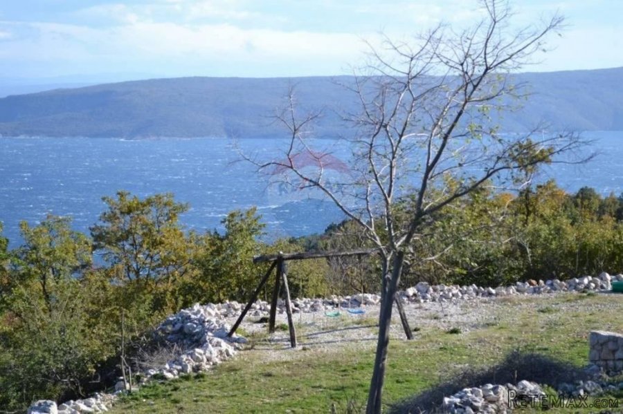 BRSEČ - SV. JELENA - GRAĐEVINSKI TEREN 716 m2 - 7