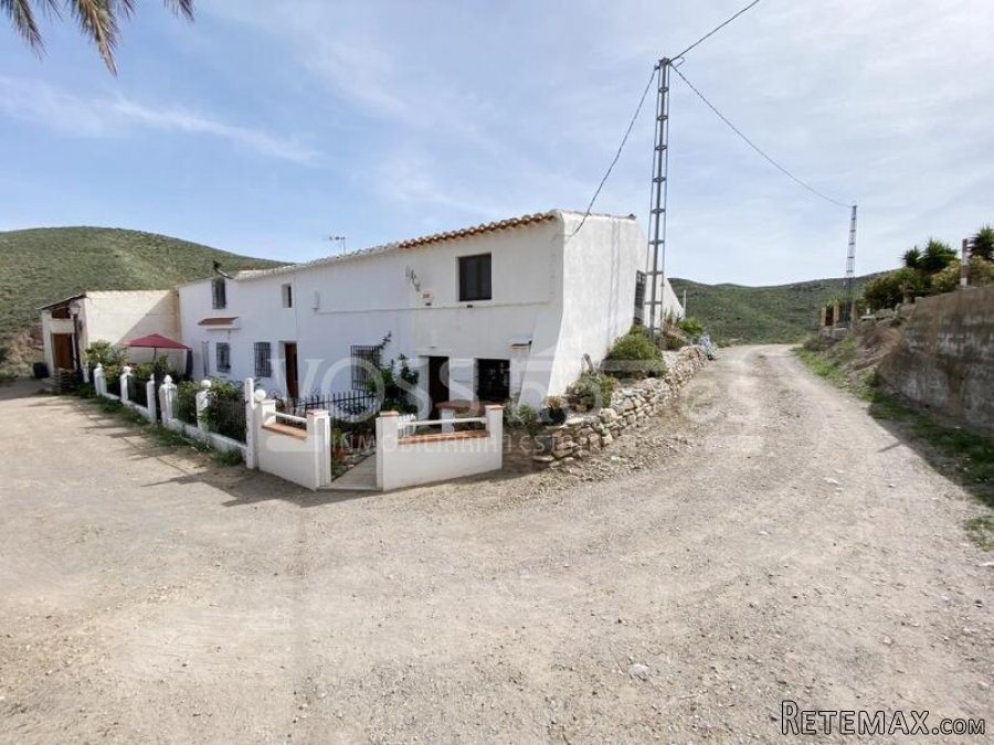 NEW TO VOSS HOMES - An amazingly, deceptively spacious.. - 8